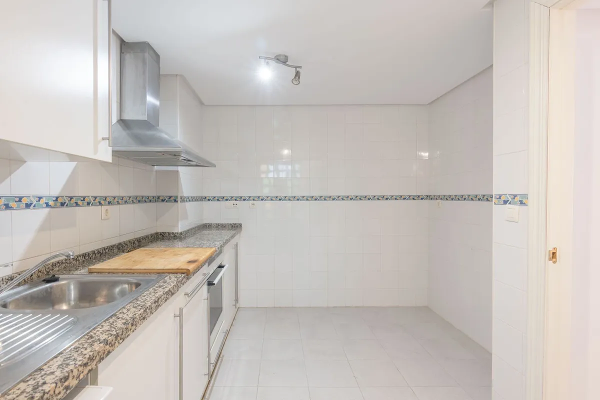 60942de1-e62a-479d-89f3-d3c0f27993b6