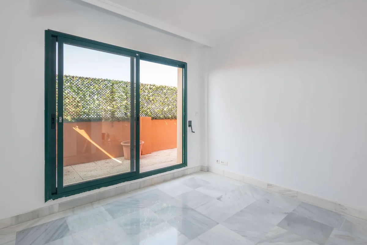 faa7973e-bf92-4ebf-863b-16aead35be2f