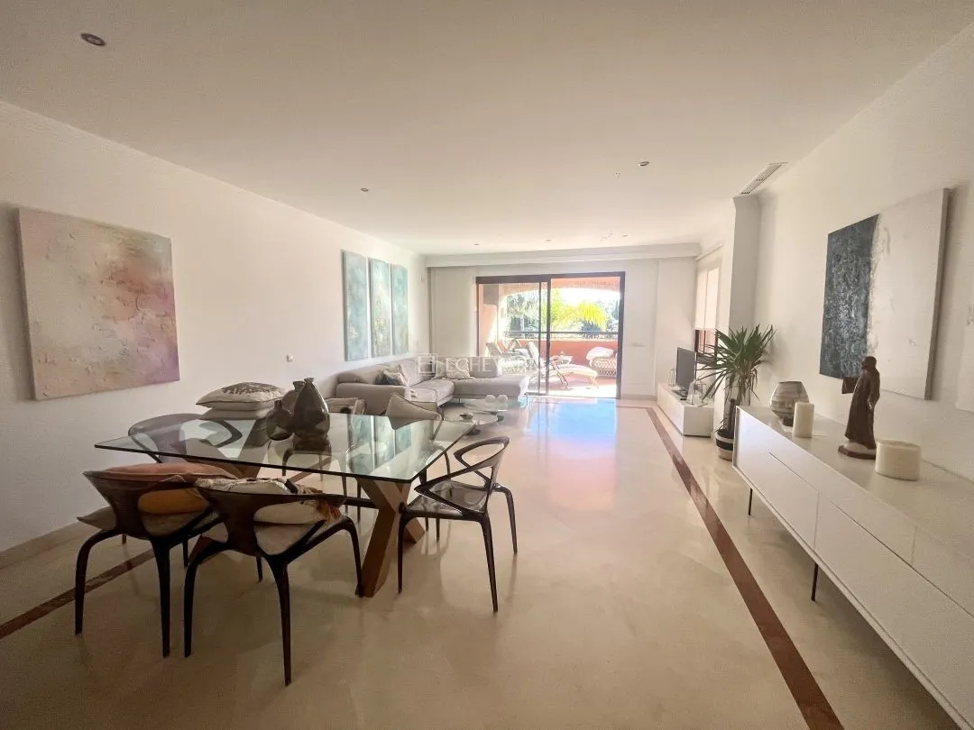 322410fc-cdbf-4098-8ac2-4d430931e037