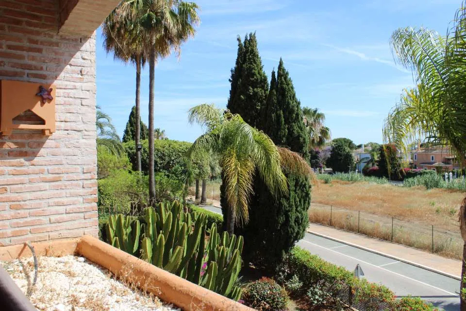 3eaba4f2-ab4d-43fc-9097-f5f786b266fc