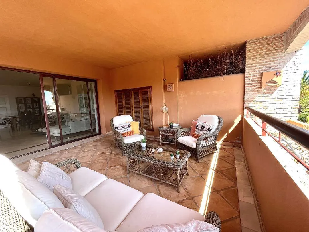 5c08d04d-a3c3-41ab-a9f5-3986ce51fd0f