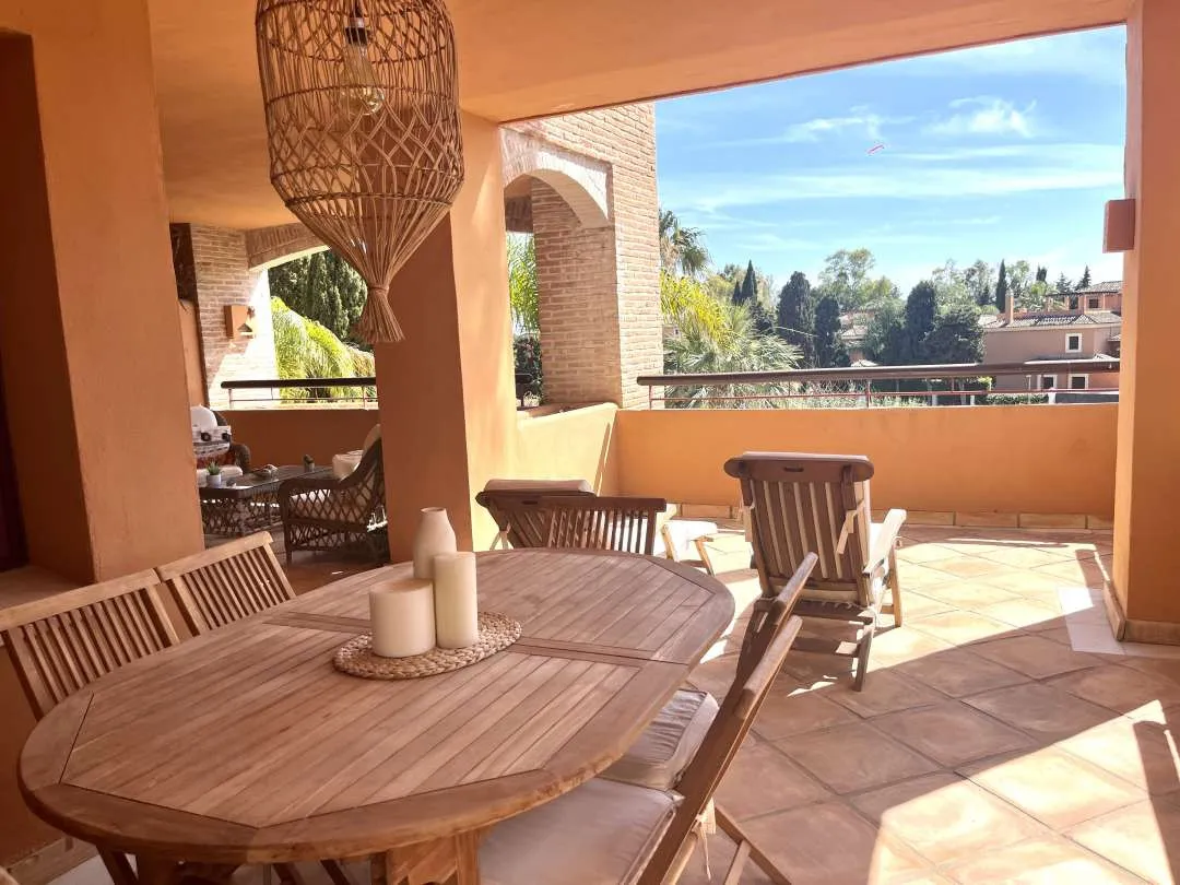 eef471ac-243a-4a8b-ad8b-a55cdd917291