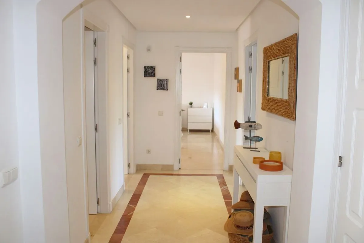 fb30a317-d6ab-4464-8482-1fd01cbff83b