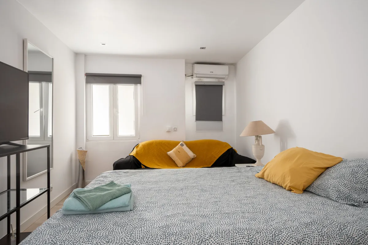 0028cf87-5a3e-4302-80e2-e36639e3c5db