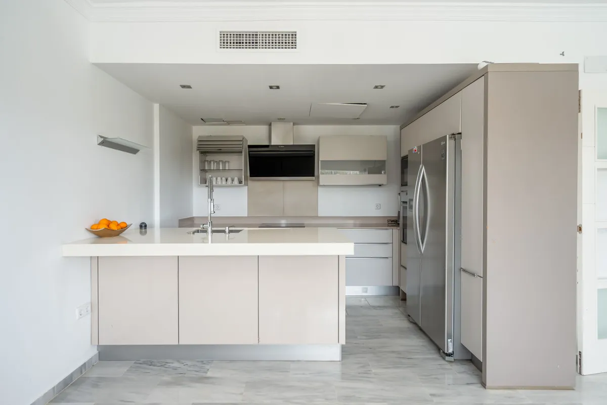 c718ab9f-9c2b-44b4-807a-5c3388cbe94e