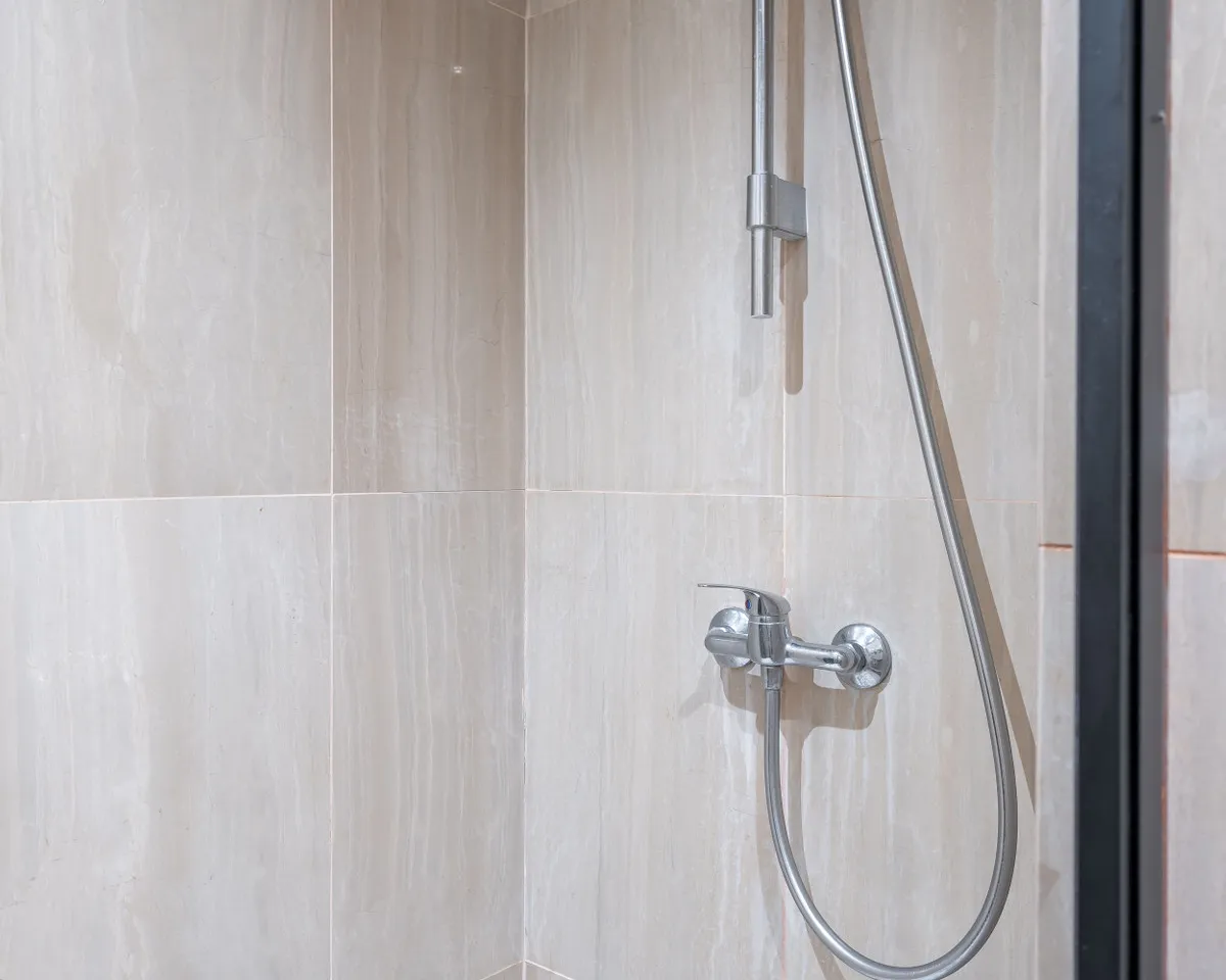 d0156c66-bbd2-4252-93f3-a824188b1e48