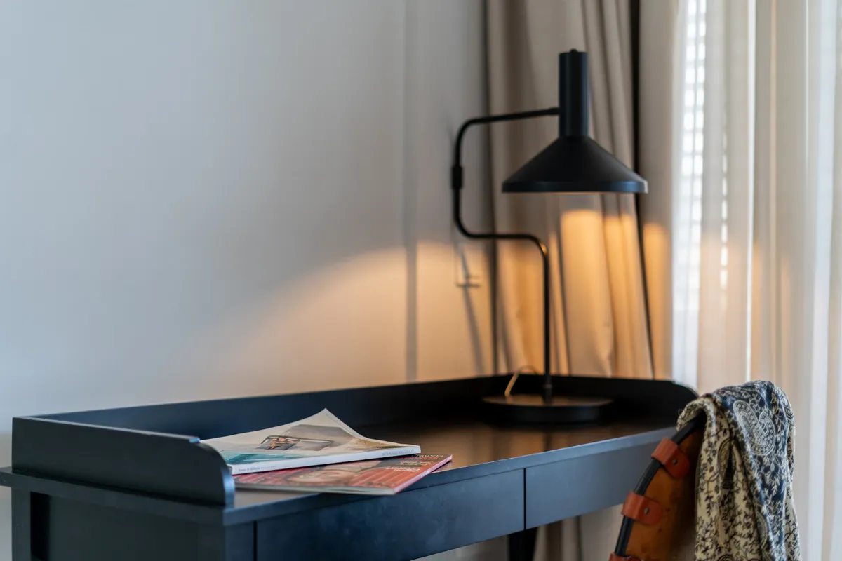 7c79d76b-3e5c-426e-b74b-0ed1634e9fcd