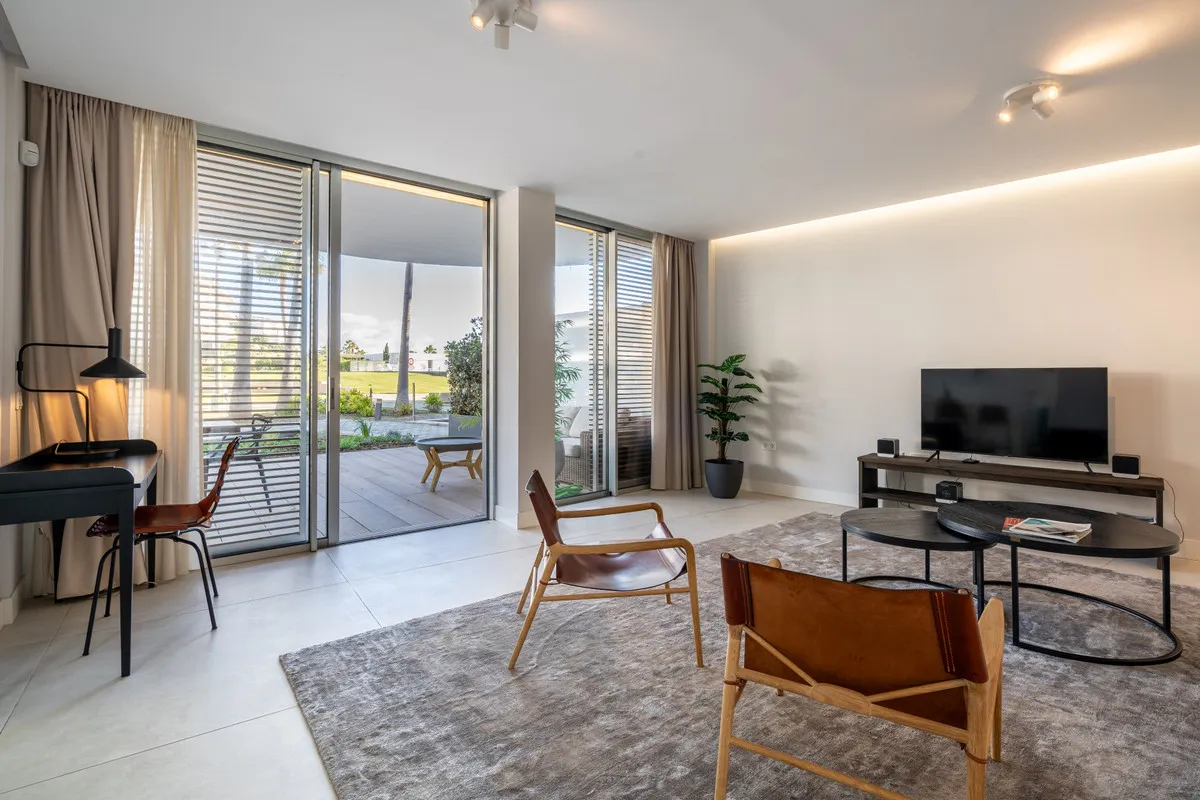 b419e7e0-ba34-469d-99c9-5504d614267c