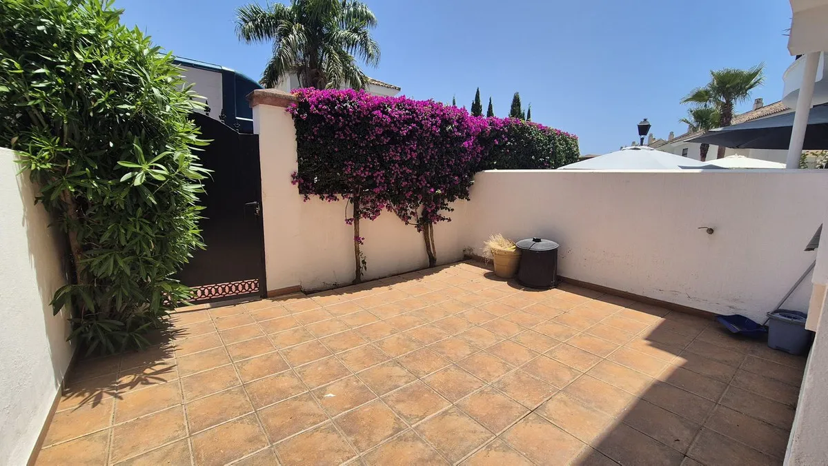 3542dc1f-7310-4abf-a13b-979c05fbe0ec