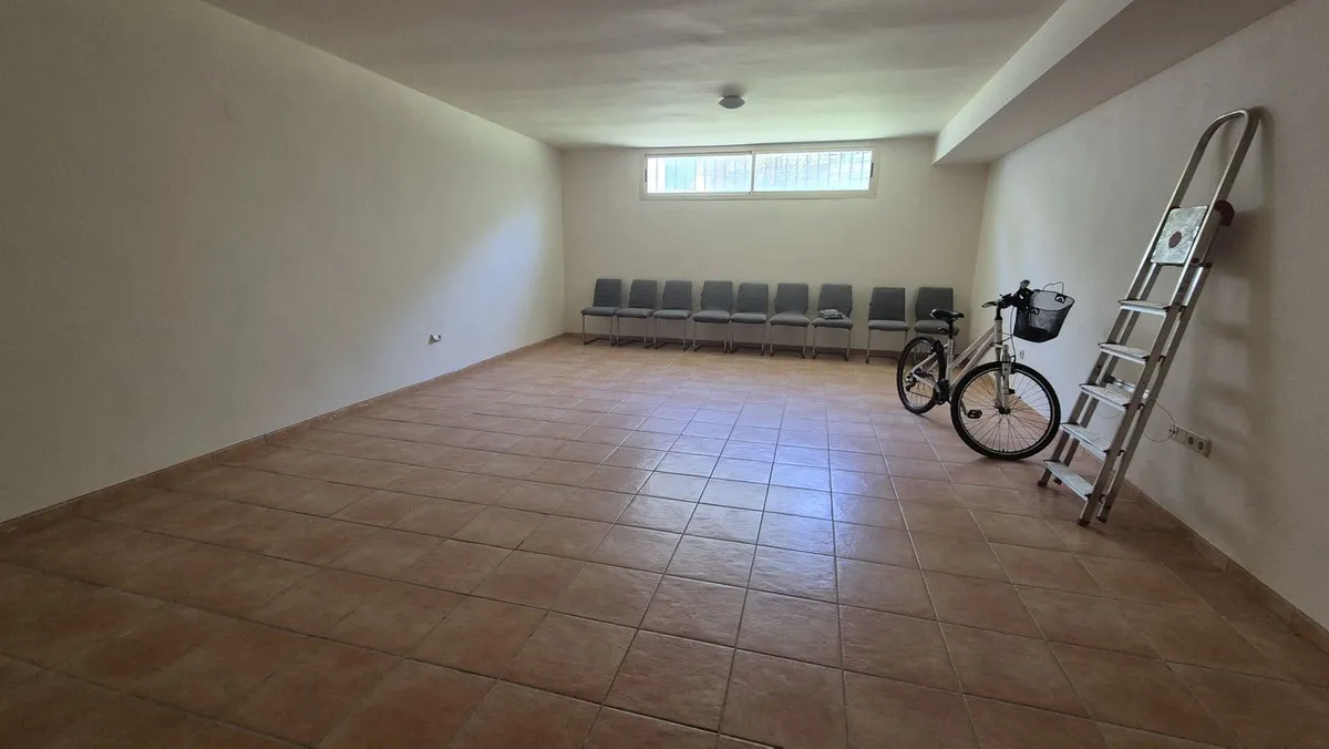 b2e6e7fd-2f80-4781-9d01-18271ebe8f1e