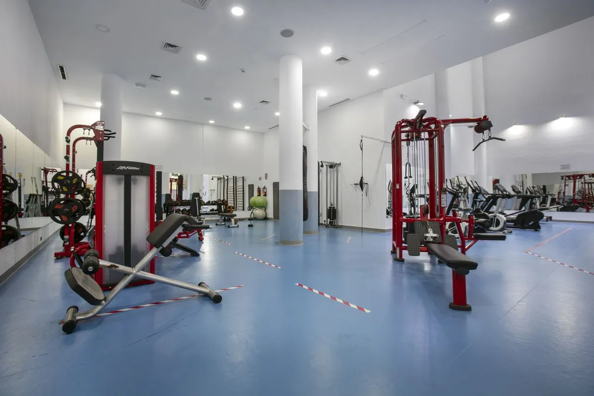 a13fb639-68a0-44d3-8cf7-9cf33e71c136