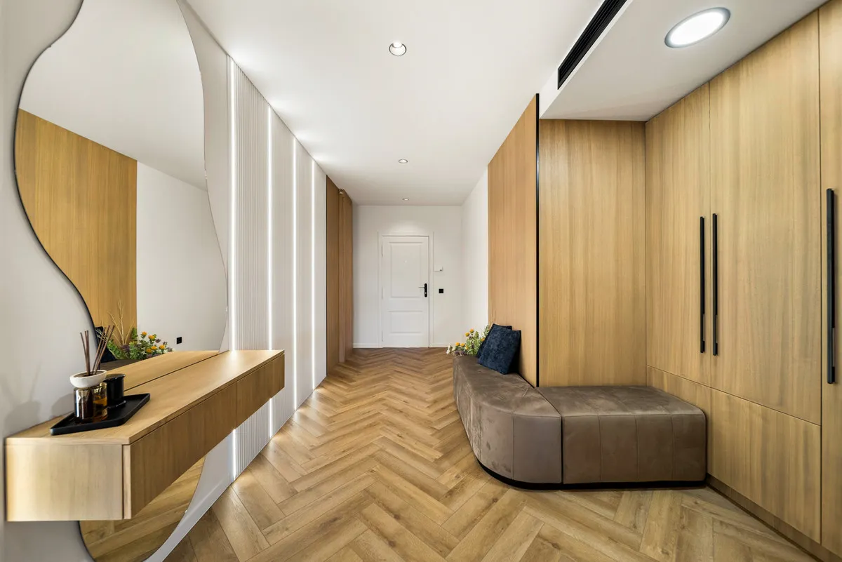 8a5c47cd-15cb-400e-aabc-c68430a1152e