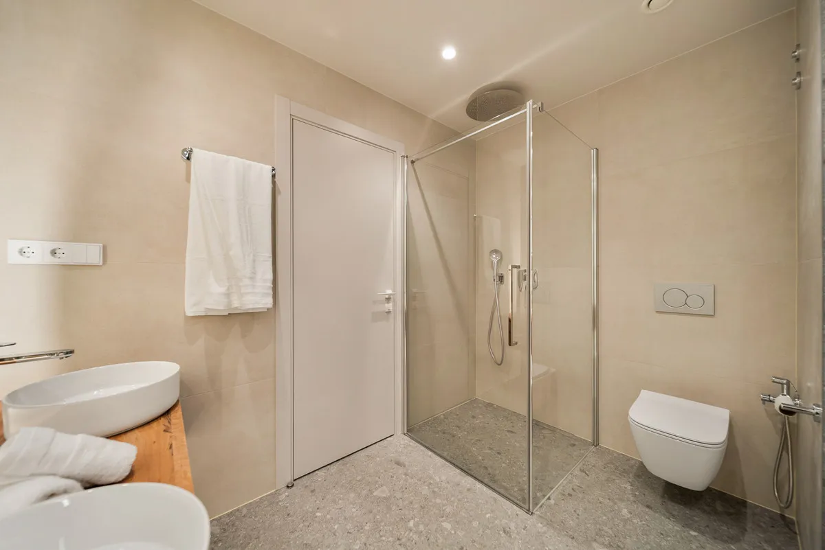 da2f0969-7060-49ca-a39c-3165b12fe716