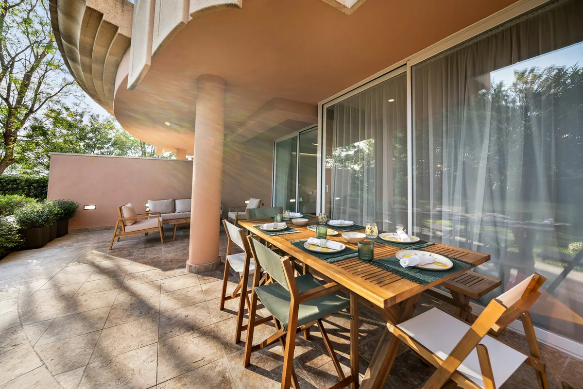 eccd500d-3c33-41e3-8b46-026f359ab550