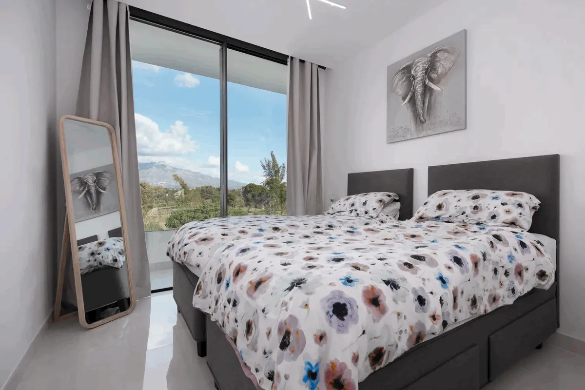 a96c3849-0c7c-430e-8a3f-7d7b1f350270