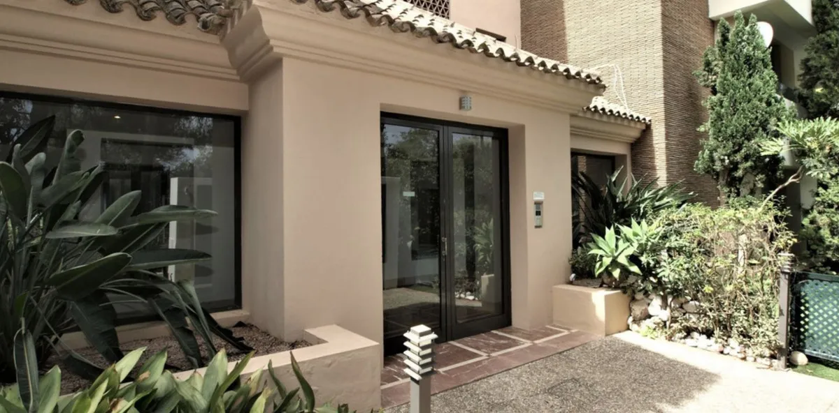 240c81dd-7d9e-4c2b-a28c-56b88883f957