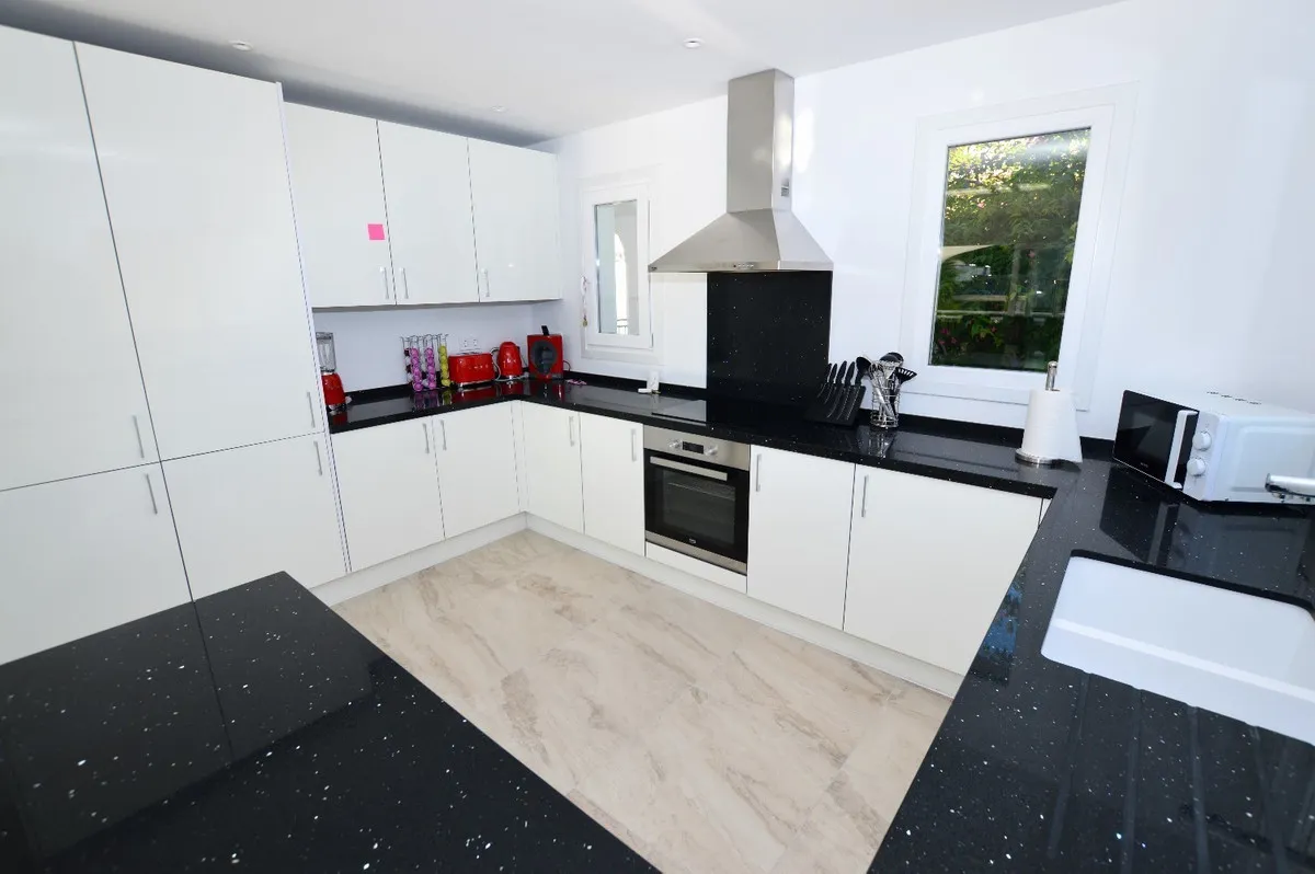 13c27d61-0db6-42d4-98c3-b4d048842188