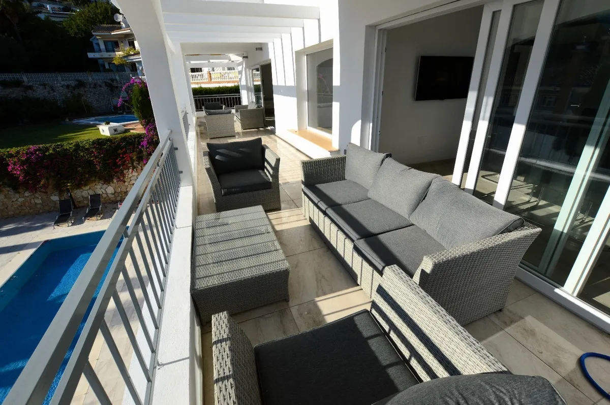 718daf39-95d4-44ca-8fca-a80dcc41f783