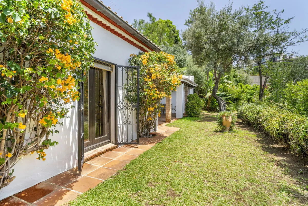 613b88c3-6ec8-49d5-8942-abb87eb00941