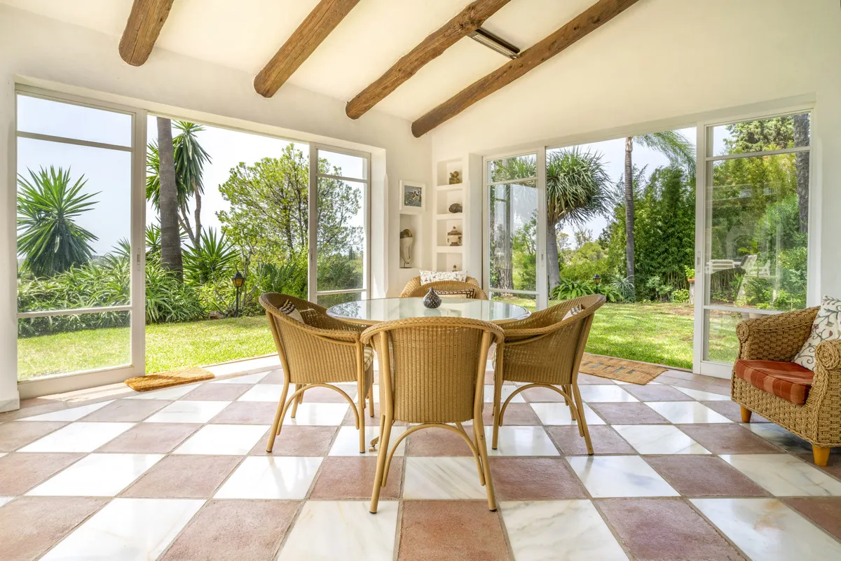 755a8998-67fb-4cb5-bedd-d4b2f56c7380