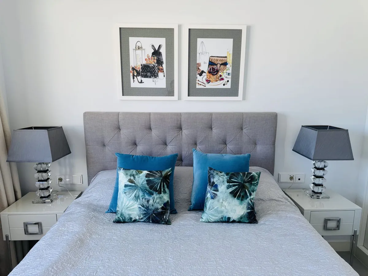 27b7c4c9-d1a8-49b0-854c-68de05ae2794