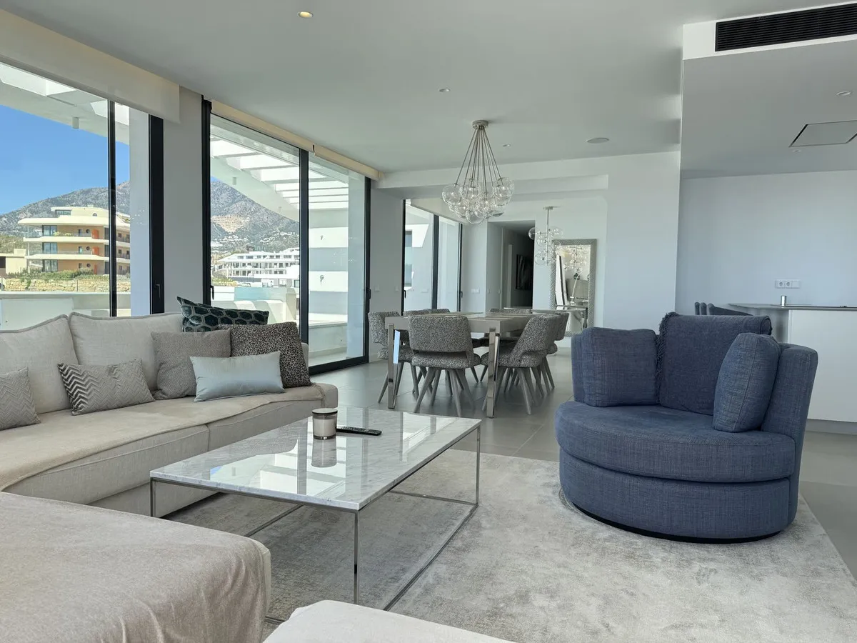 397709a5-c5c6-4af1-bb2a-d03215079ceb