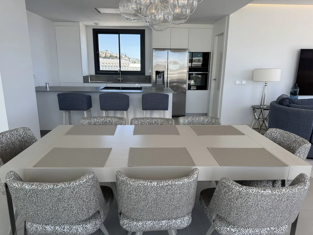 9a1bb6ba-c048-4bc3-bf67-9e03485096fc