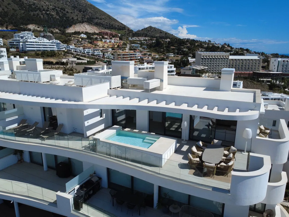 9e0dbf03-f19c-4a36-9ce5-81f1352d1b4d