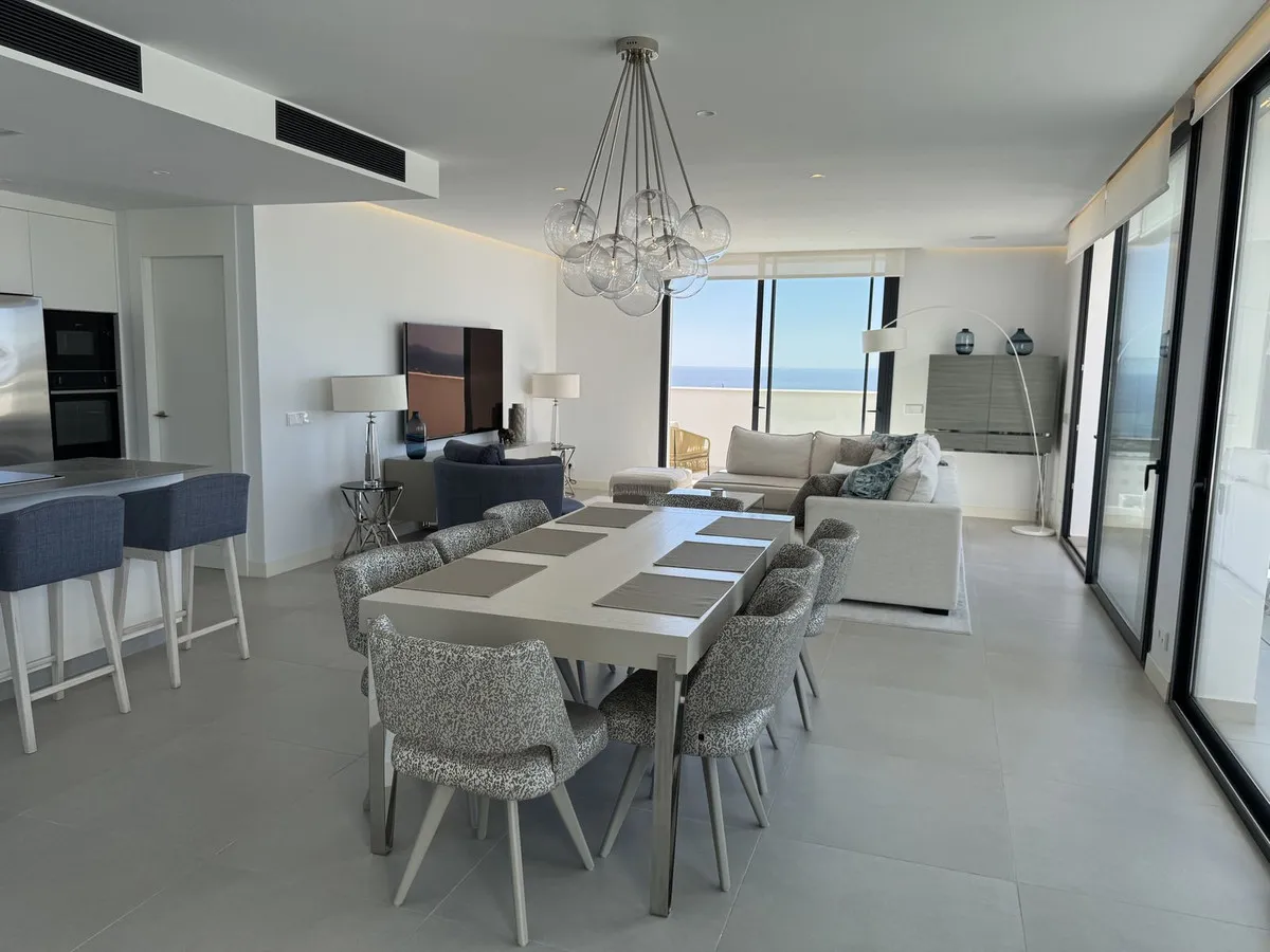 b6fe9b11-46fa-43aa-8116-82efd500ce58