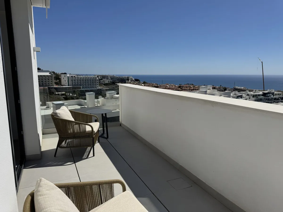 c4ba8eab-345a-46d6-b7ca-5fcb0405db3e