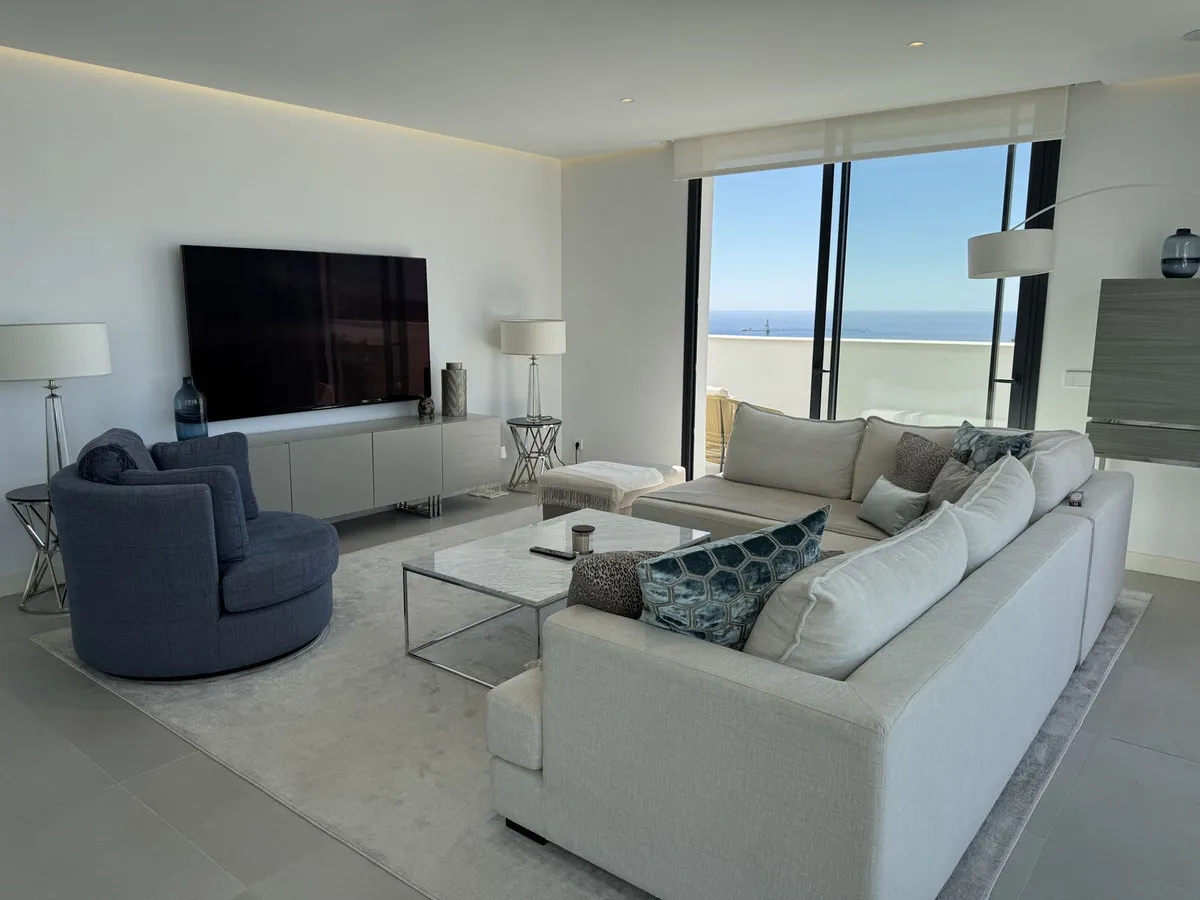 cf52ff16-8d7c-467f-81c4-2262ac5661f3