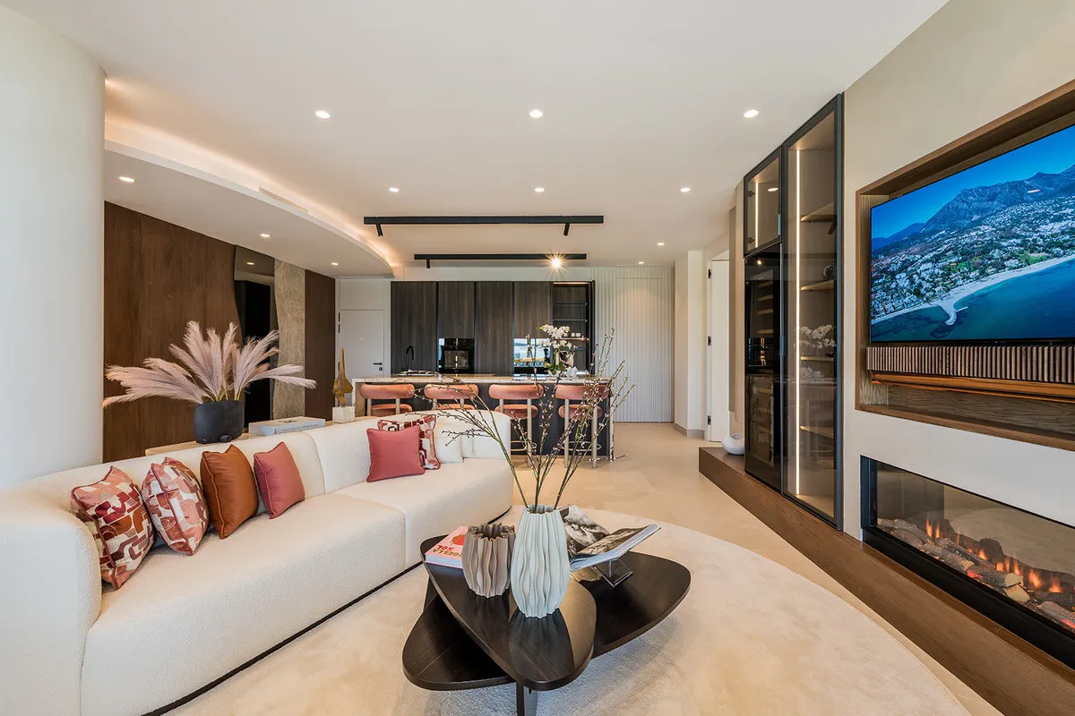 71747cb2-6c0b-4452-8f33-de4e787d8d0a