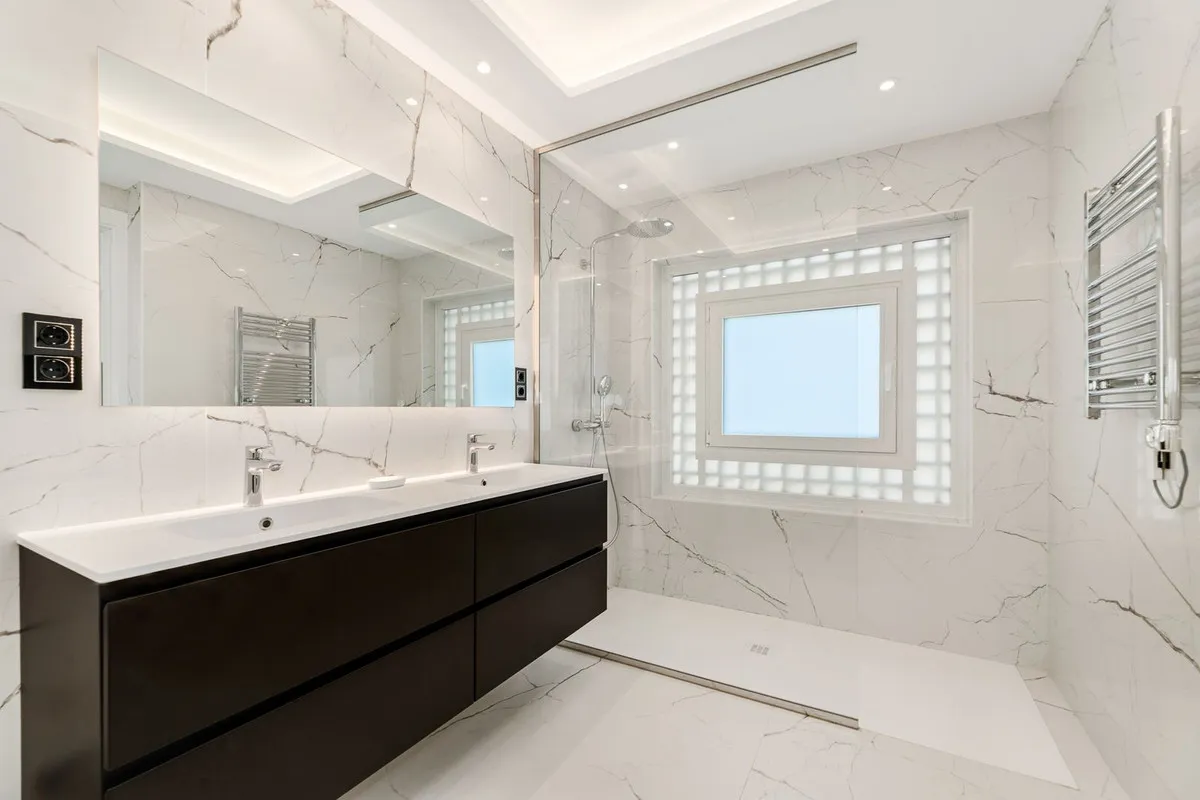 0fdd4aa4-7d47-4637-8e5b-ef33eed083fe