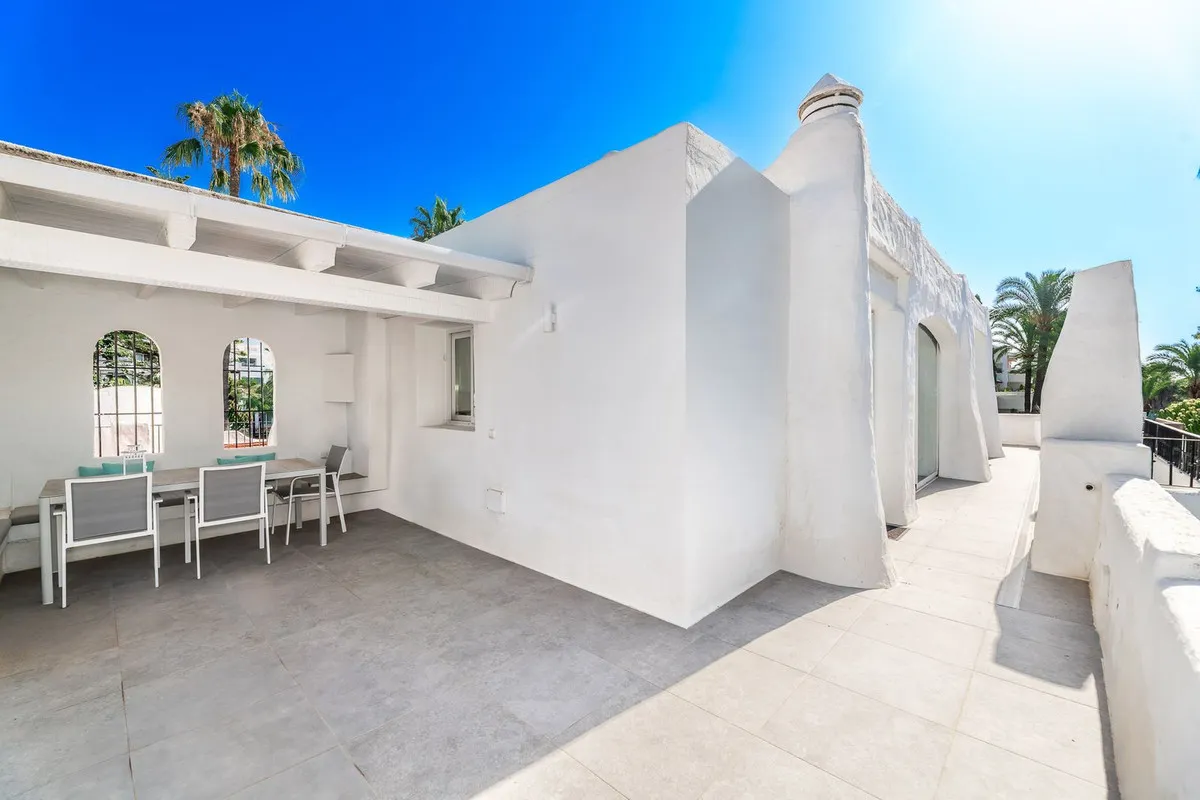 e88b63ae-52ce-4934-9ca1-d85dea2a4074