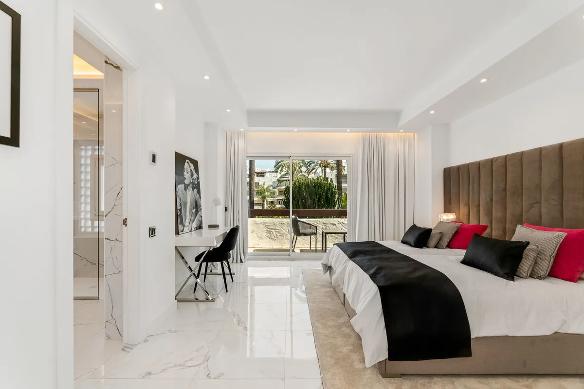 f08f2df1-8ccb-4108-9067-9737d67db6a4