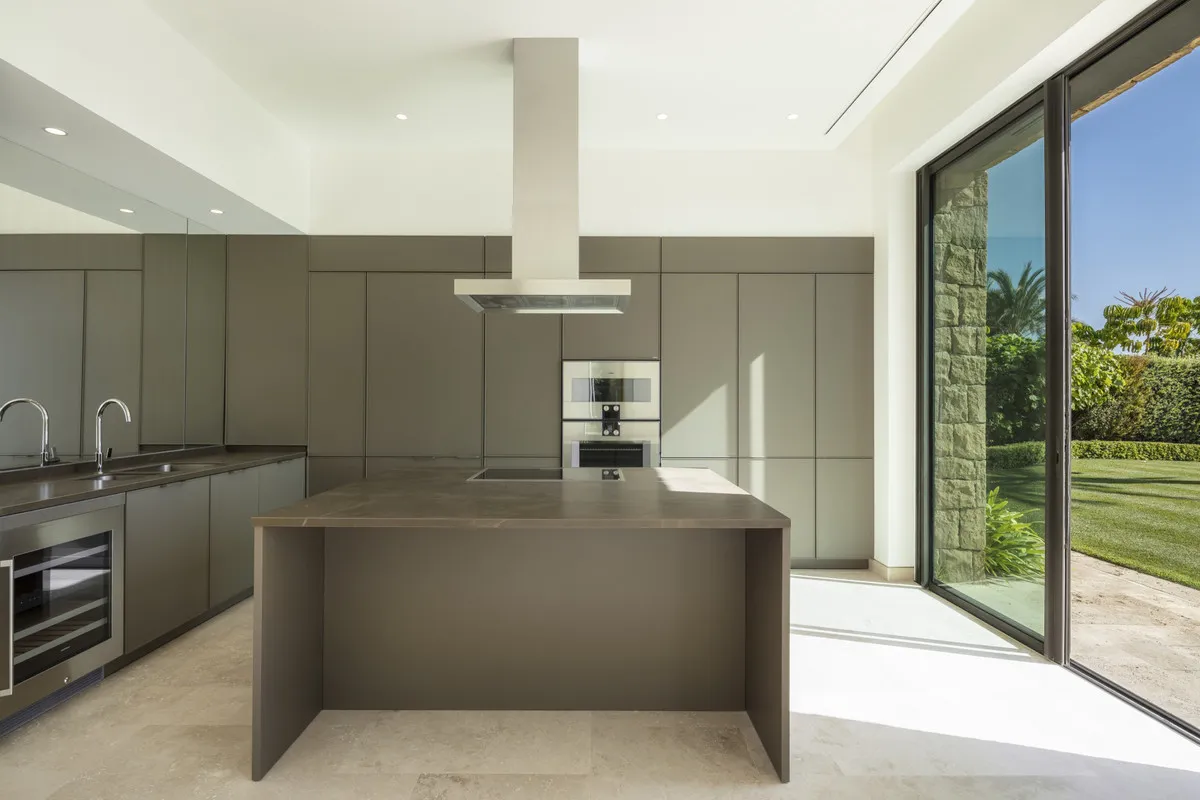 4a70fce0-feac-4828-bc7d-d016c988230e