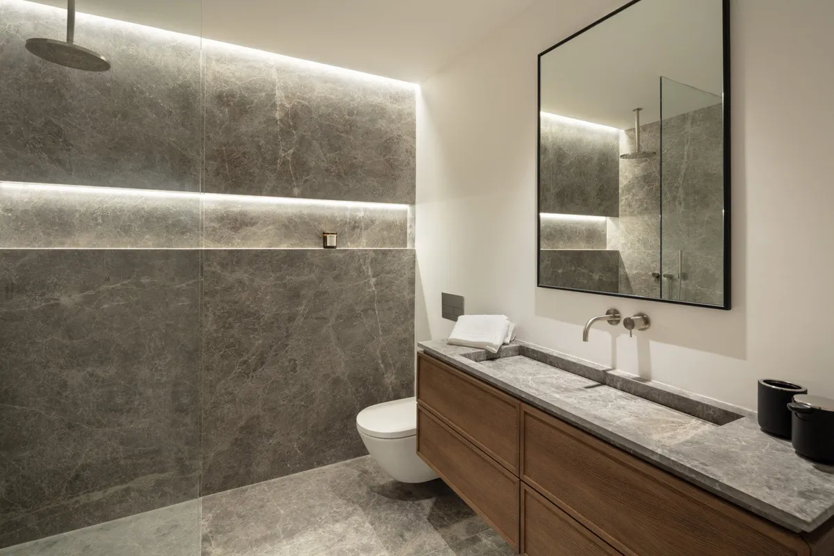 0d807d57-f666-4d81-b982-d266d88c8d0a