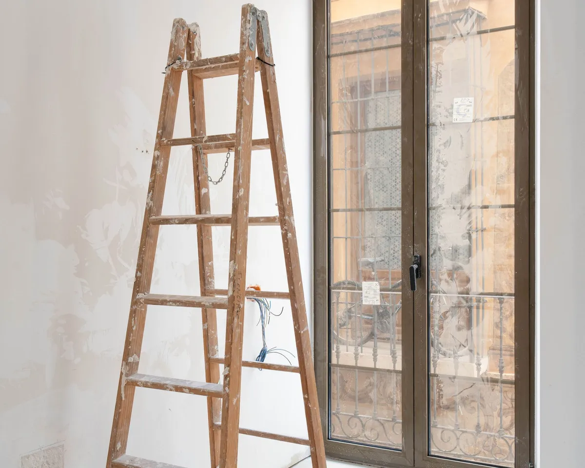 ef913ed3-4a3b-4deb-b87c-422d22c9d8b4