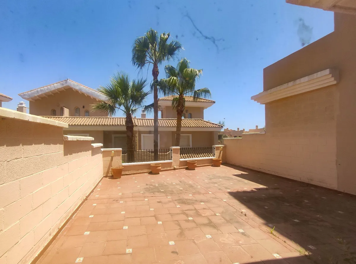 2312330d-139d-49b2-ae23-d8d97f13d2fa