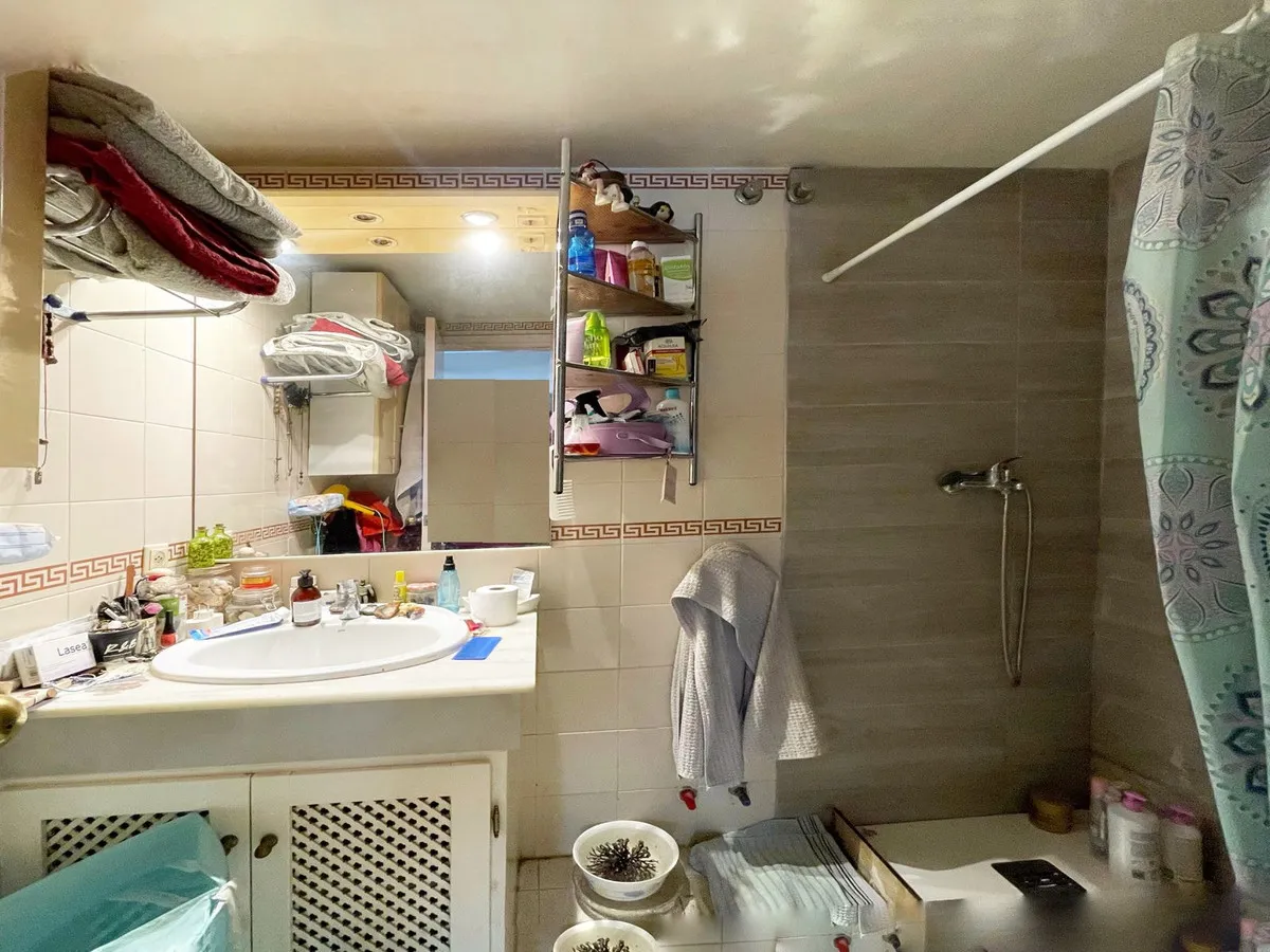 15f8c10b-a855-459d-817a-6fa850c9abef