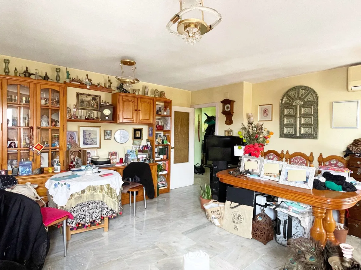 1fbd9d8f-f834-437c-848f-591b1c58a1d1