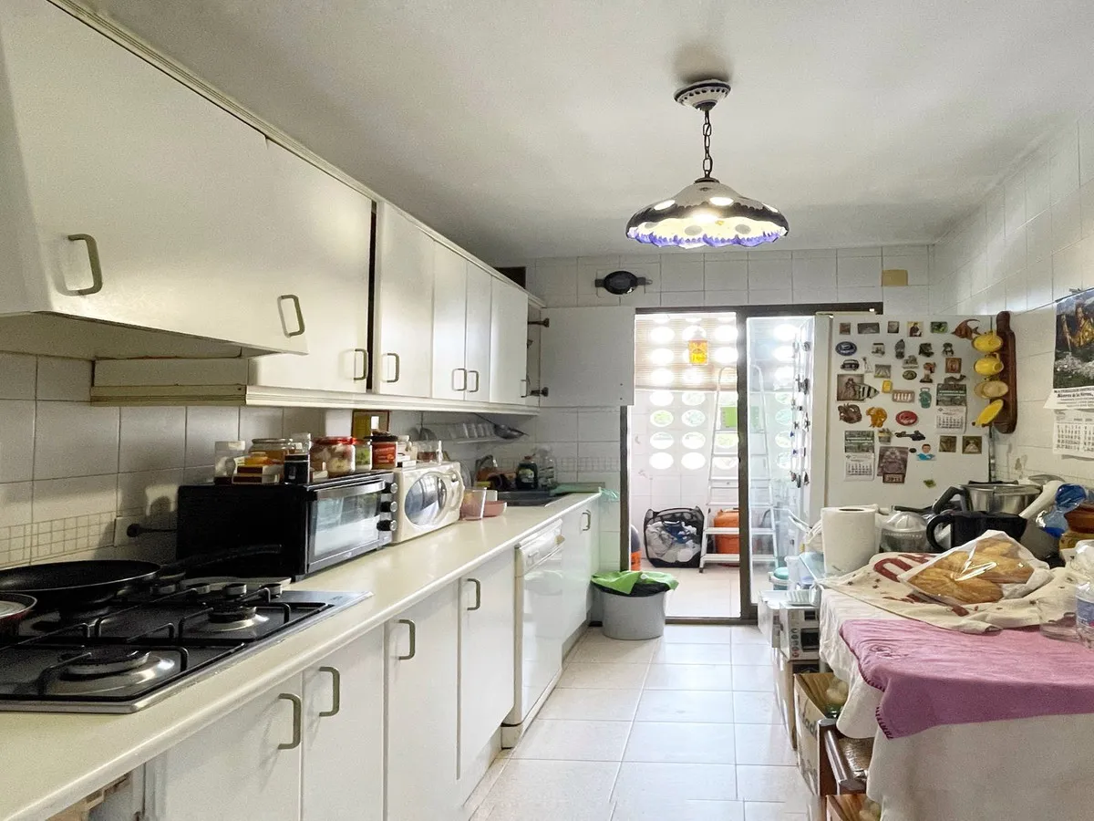 296adfdc-a91b-4f5f-96fb-0b258eda29c1