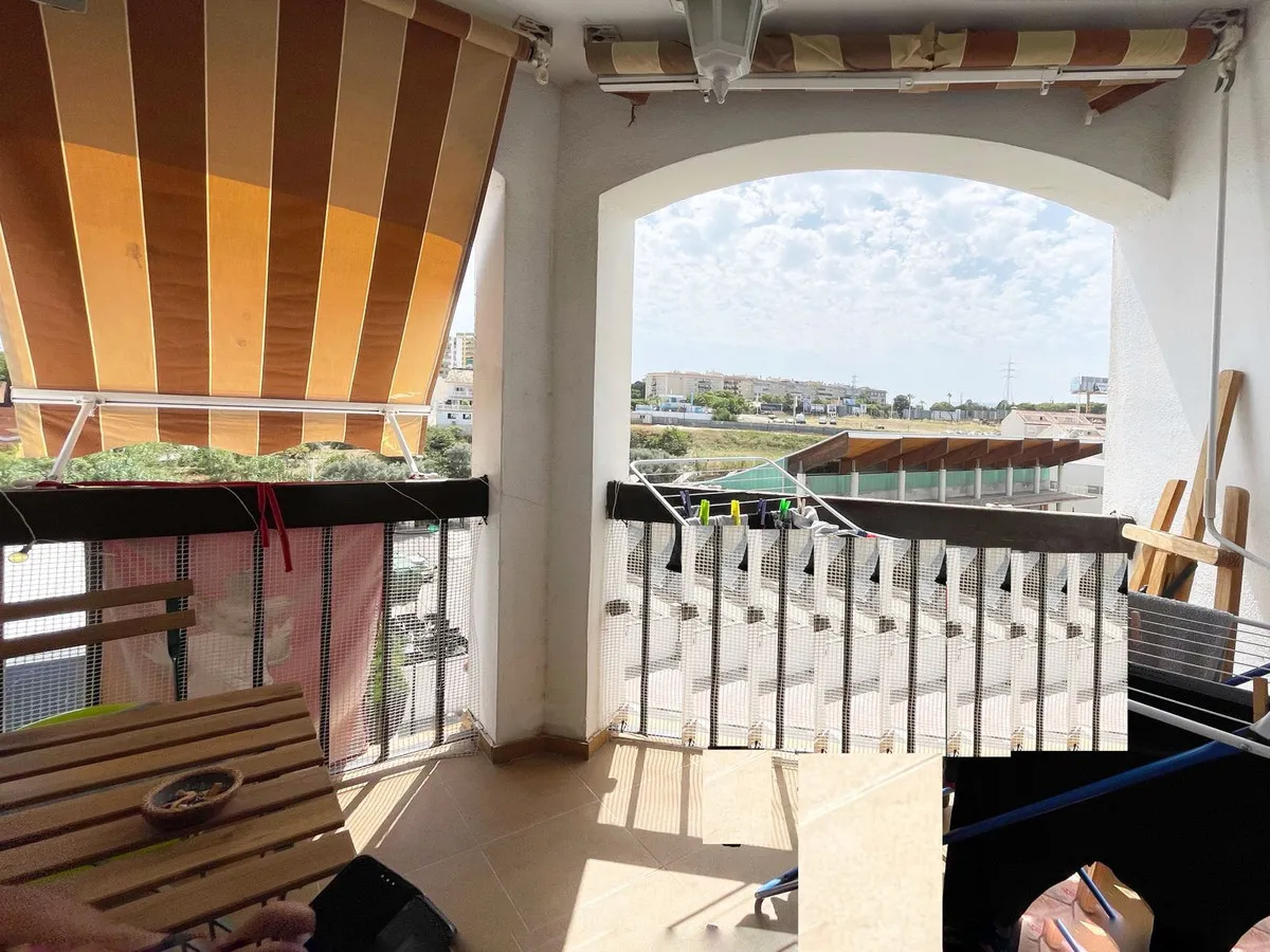 41632540-60ed-4d16-a937-b4f8244221f4