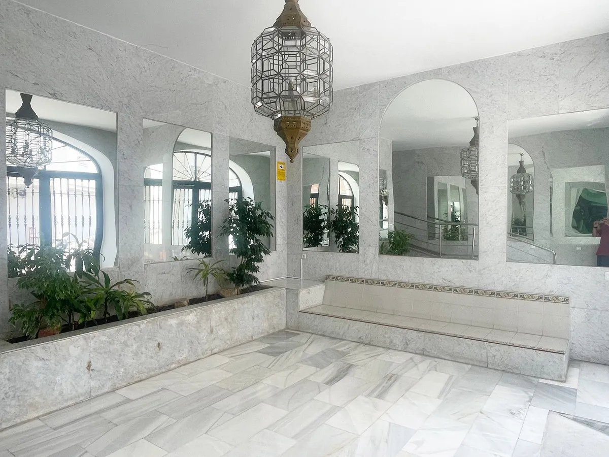 9c749e63-734c-4f14-8421-c3f58335c309