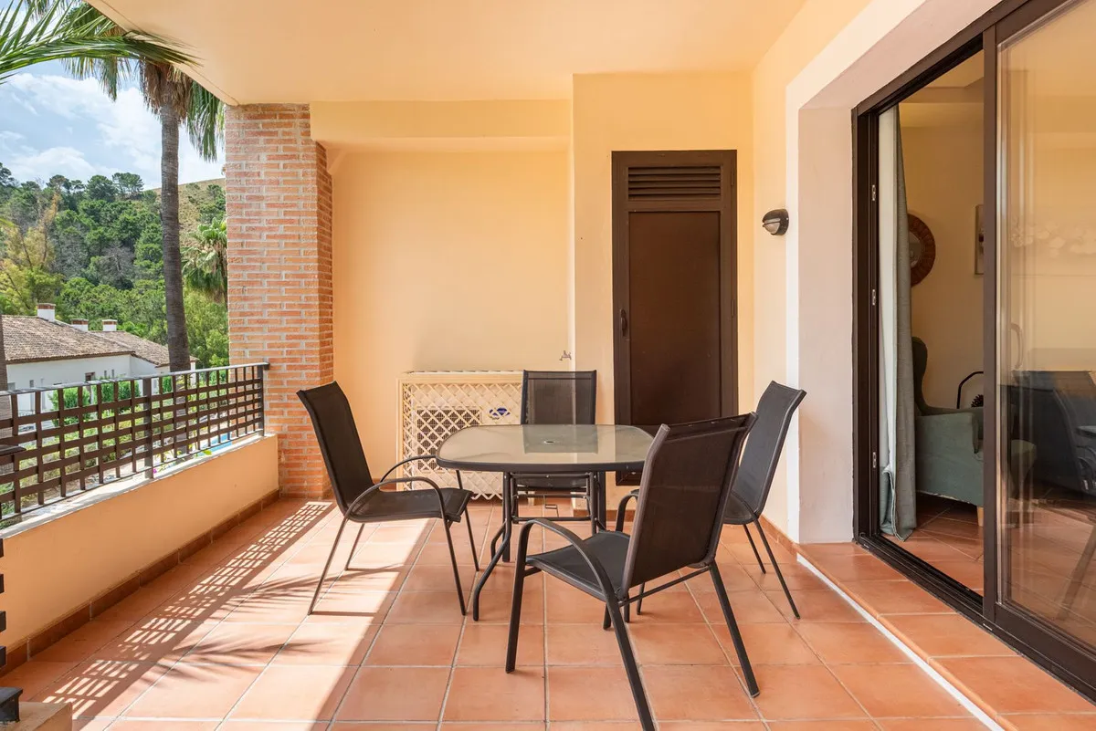 3aa6ec1d-0961-439f-b68d-45c2ce452c61