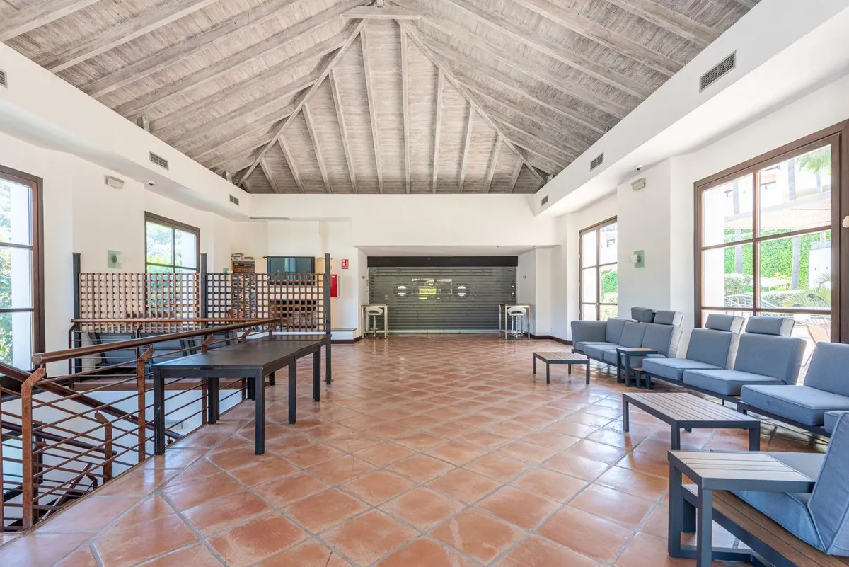 49078709-e871-44b2-8120-e512a5b38dc6