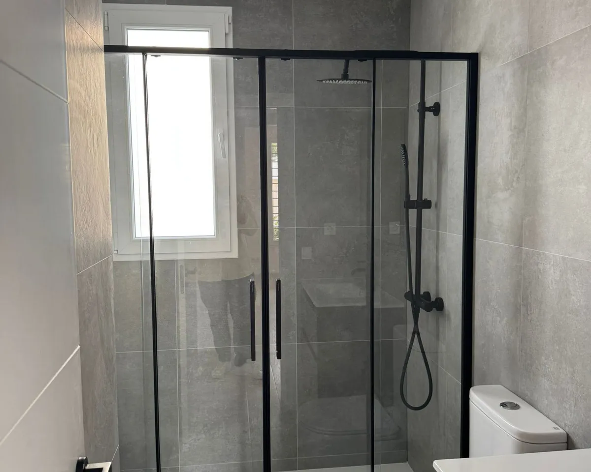 e565e243-66d1-4ee4-8fad-a6c9dcdff26f