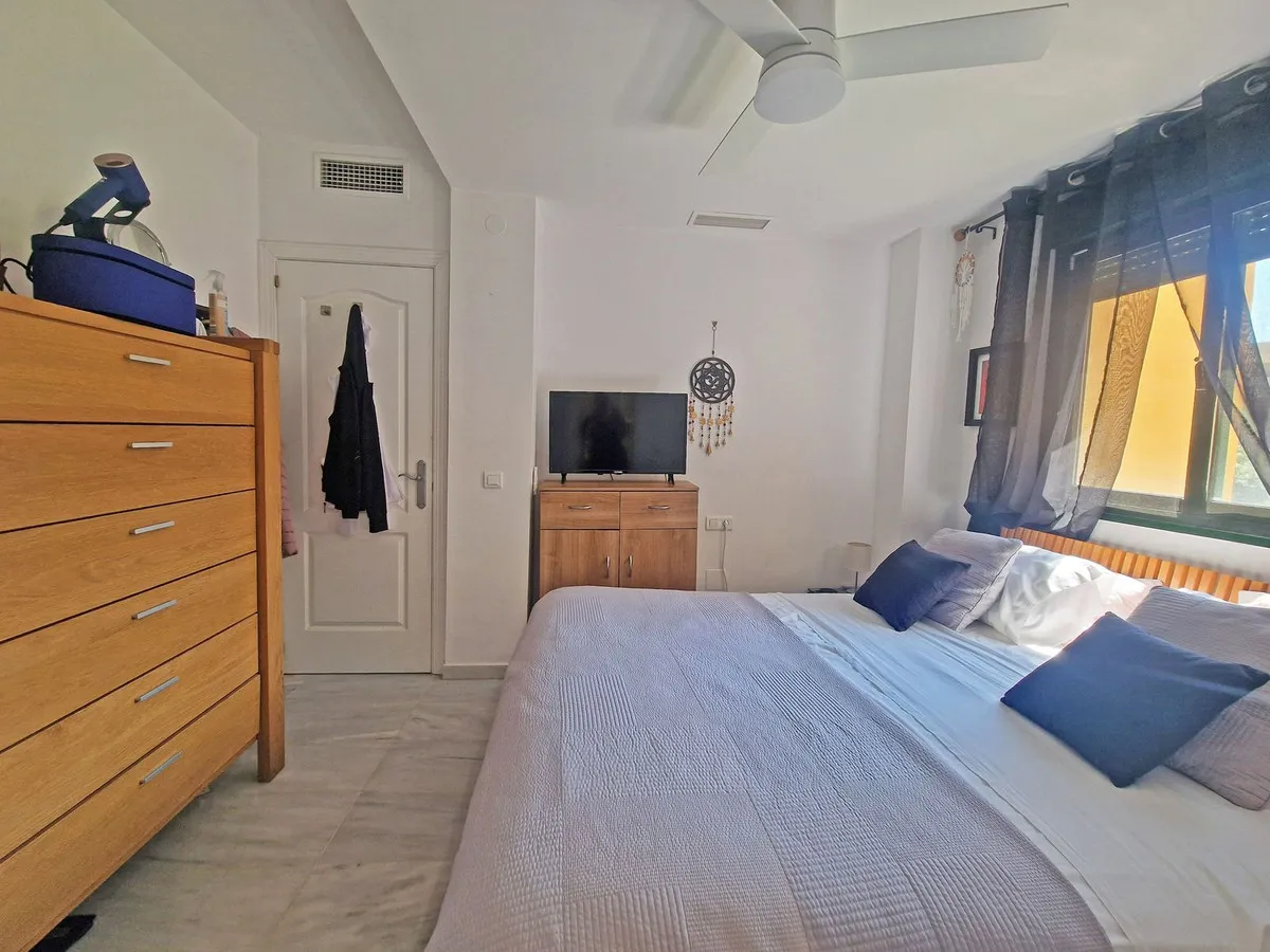 3c3695e8-aa95-4234-a2db-b37fbef73e33