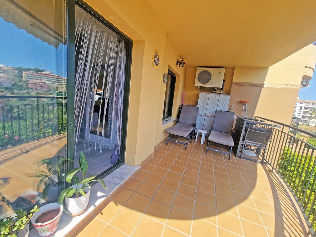 65b2ad21-fe37-49c9-87ba-0a18beb9997d