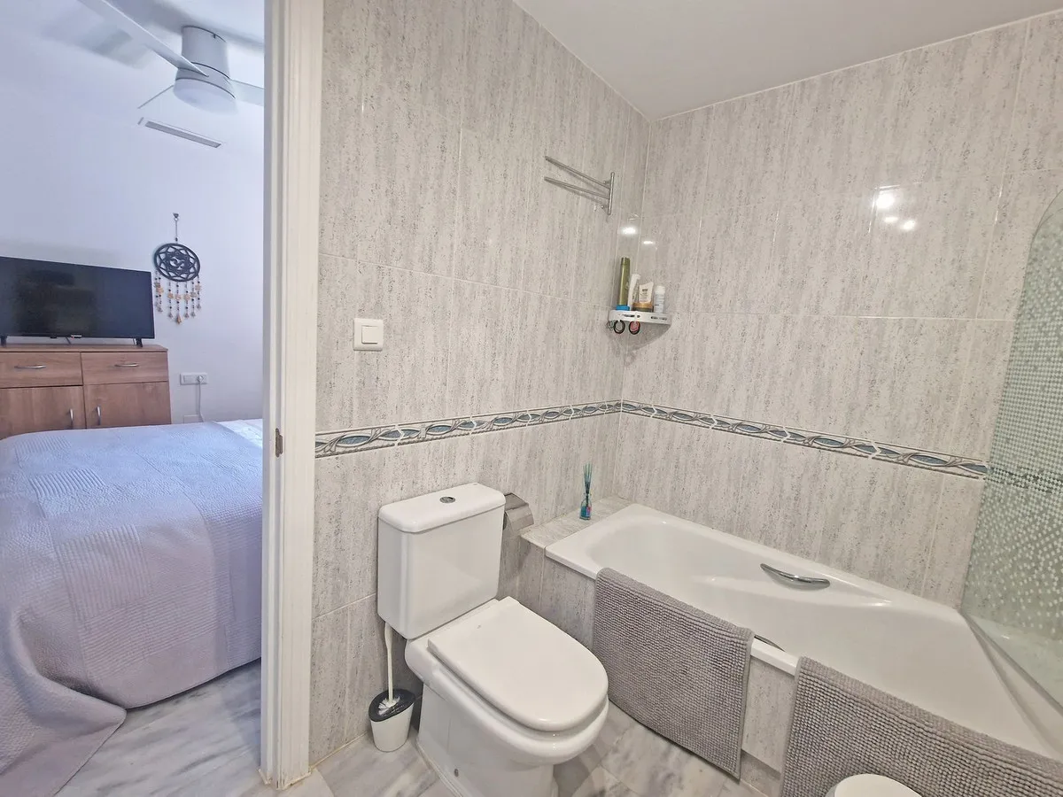 7094c904-56c1-45a6-8222-11798adf0412